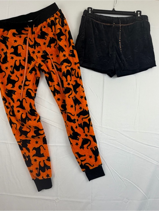 Pillow Talk Other - 2 pc. Pillow Talk womans Halloween Black Cat Pajama Pants Orange M Sleep Shorts